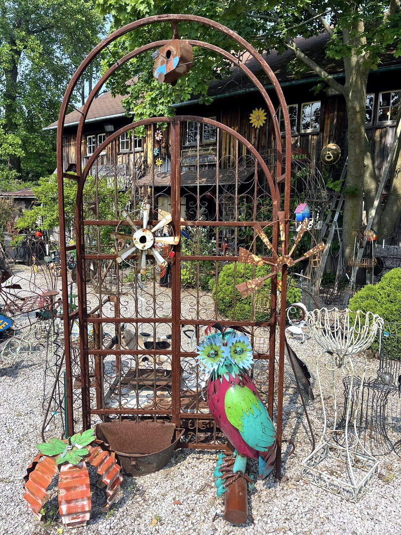 Willow Bend Antiques & Estate (Willow Bend Farm) - From Web Listing